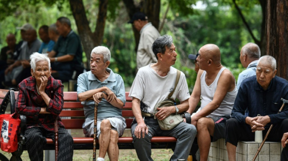 Entre apoio e cr&iacute;ticas, chineses se dividem sobre reforma da aposentadoria