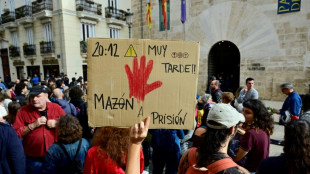 Inondations en Espagne: le président de la région de Valence présente des excuses mais justifie son action