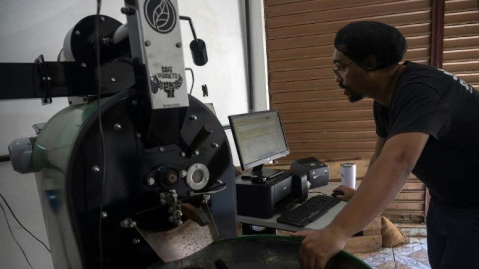 Produtores negros de caf&eacute; buscam 'repara&ccedil;&atilde;o hist&oacute;rica' no Brasil