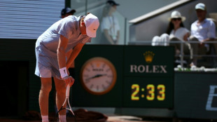 Sinner 'hits wall' as French Open bid collapses