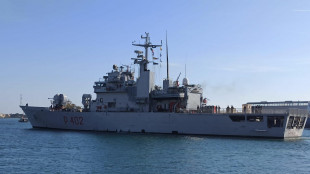 Nave Libra arrivata a Shengjin
