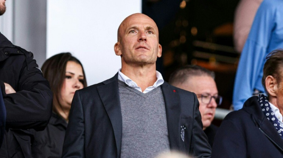 Ajax suspende seu diretor-geral, acusado de uso de informa&ccedil;&atilde;o privilegiada