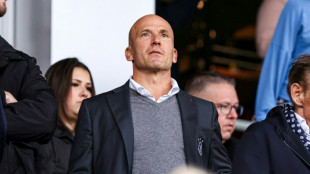 Ajax suspende seu diretor-geral, acusado de uso de informa&ccedil;&atilde;o privilegiada