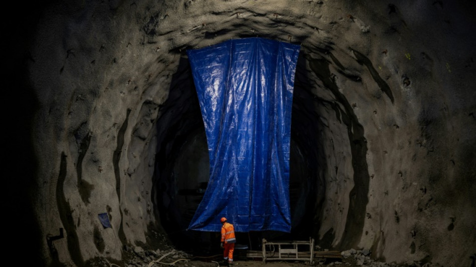 Chambéry: des centaines de personnes manifestent contre le Lyon-Turin
