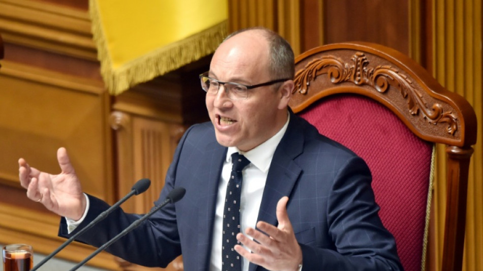 Ukraine: un suspect du meurtre de l'ex-président du Parlement arrêté, "piste russe" évoquée