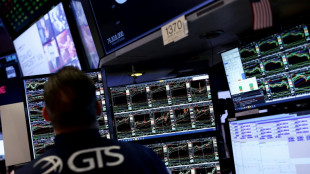 Les Bourses mondiales reprennent leur souffle, après l'exemption de droits de douane américains sur la tech