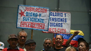 Natal na Venezuela? Uma 'chacota miser&aacute;vel', reclamam aposentados
