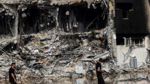 Habitantes de ciudad israel&iacute; apabullados por el ataque de Ham&aacute;s