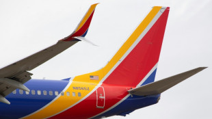 Boeing da Southwest Airlines pousa nos EUA ap&oacute;s cap&ocirc; do motor soltar