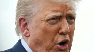 Proibição de entrada de cidadãos de 12 países nos EUA entra em vigor