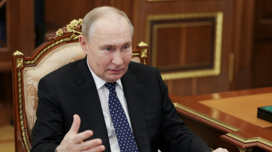 R&uacute;ssia e Coreia do Norte assinar&atilde;o 'documentos importantes' durante visita de Putin