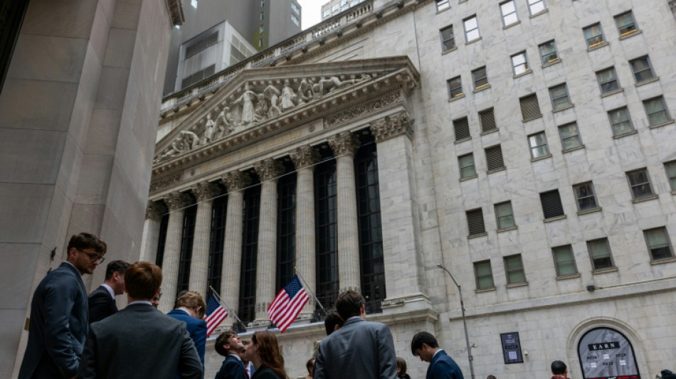 Les marchés mondiaux chutent après les droits de douane massifs imposés par les Etats-Unis