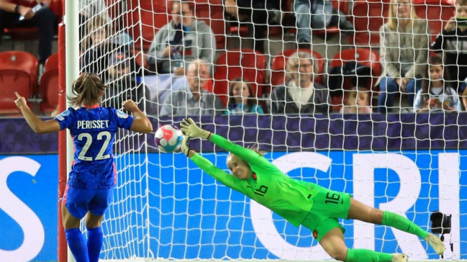 Euro f&eacute;minin: la France bat les Pays-Bas 1-0 apr&egrave;s prolongation et rejoint l'Allemagne en demies