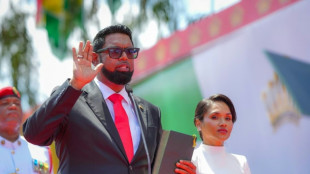 M&aacute;s petr&oacute;leo, m&aacute;s riqueza "para el pueblo": el presidente de Guyana jura su segundo mandato
