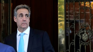 Au proc&egrave;s Trump, son ex-homme de confiance pass&eacute; sur le gril de la d&eacute;fense