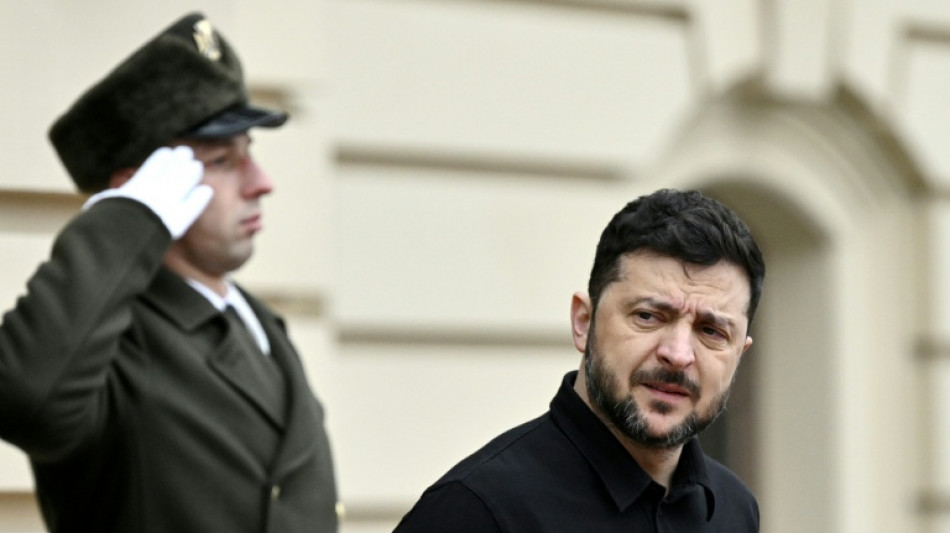 Delegaciones de EEUU y Ucrania sostendrán tercer día de conversaciones el sábado en Miami