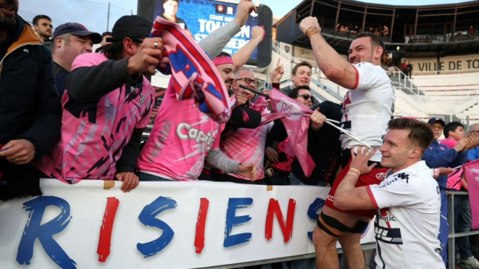 Top 14: Montpellier nouveau dauphin, le Stade fran&ccedil;ais frappe fort