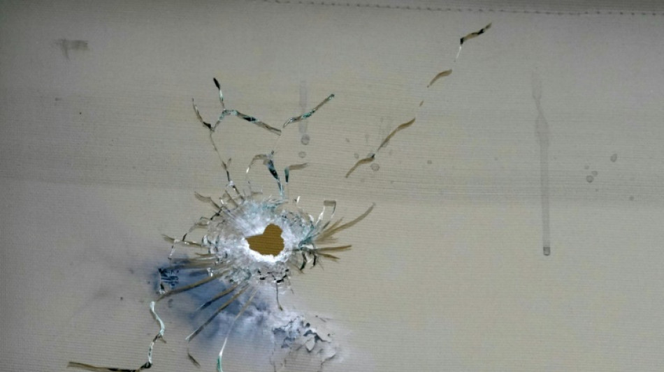 Mordkommission ermittelt nach Sch&uuml;ssen auf Haus von Familie in Bergisch Gladbach