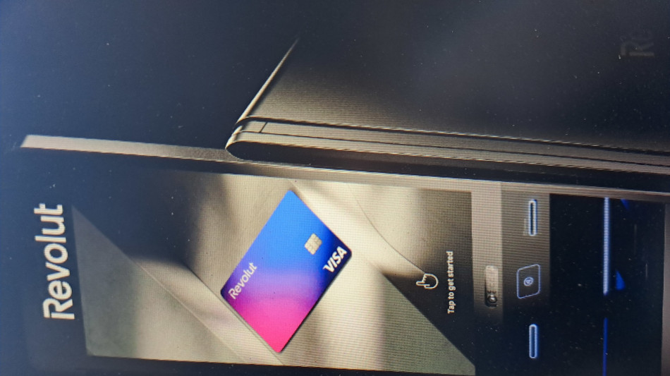 Revolut inaugura i suoi Atm e prepara lo sbarco in Italia
