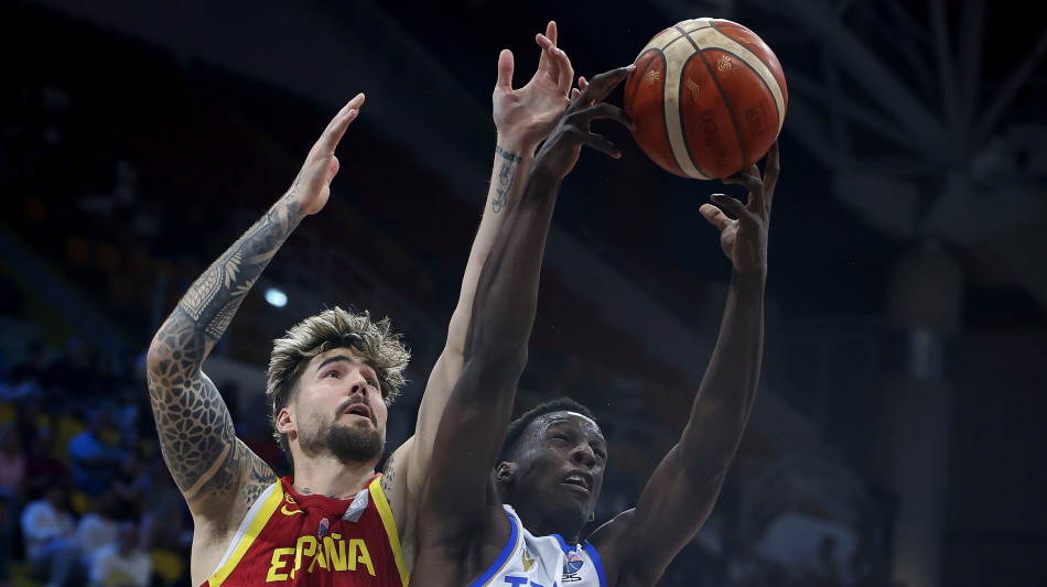 Eurobasket: Spagna battuta, l'Italia vince 67-63