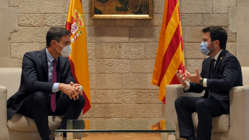 Servicios de inteligencia espa&ntilde;oles espiaron a independentistas catalanes con autorizaci&oacute;n judicial, seg&uacute;n la prensa