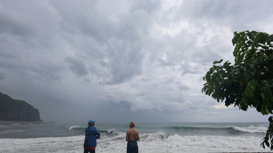 La R&eacute;union en alerte violette, le plus haut niveau, &agrave; l'approche du cyclone Garance