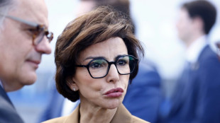 Frankreichs Kulturministerin wegen nicht deklarierten Schmucks im Visier der Justiz