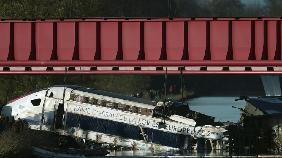 Ouverture du proc&egrave;s du d&eacute;raillement mortel d'un TGV en Alsace