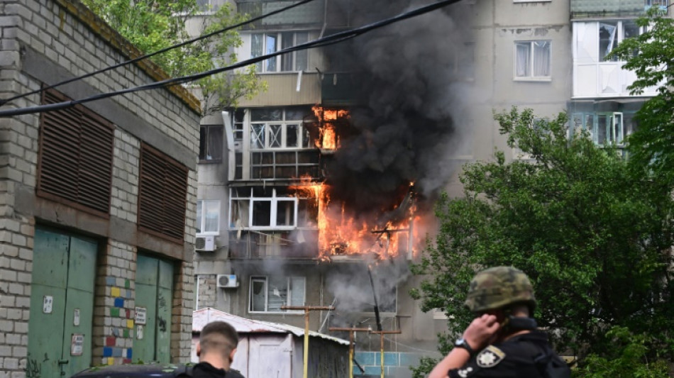 Ukraine: frappes sur l'est et le sud, Poutine voit une avanc&eacute;e sur les c&eacute;r&eacute;ales