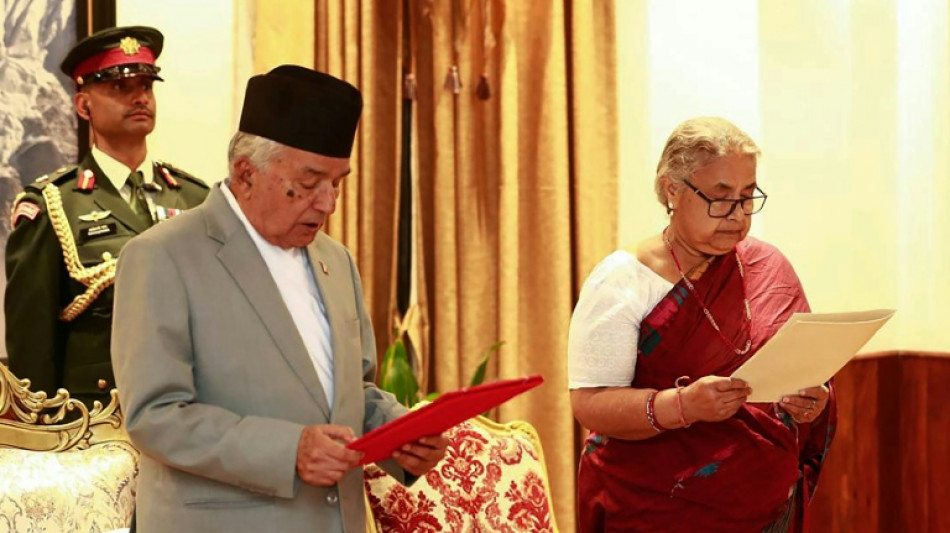 La calma vuelve a Nepal tras el nombramiento de la primera ministra interina