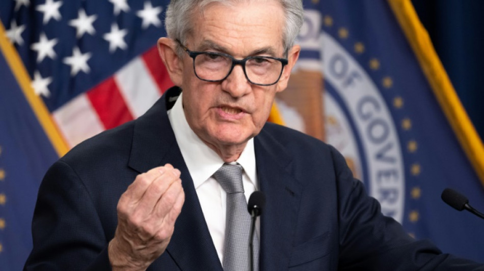 Fed mantiene sus tasas de referencia en 5,25-5,50% y descarta recortes
