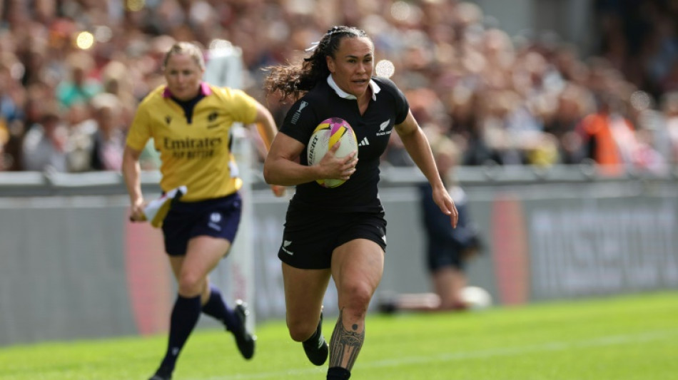 Champions New Zealand, Springboks, into Women's Rugby World Cup quarter-finals