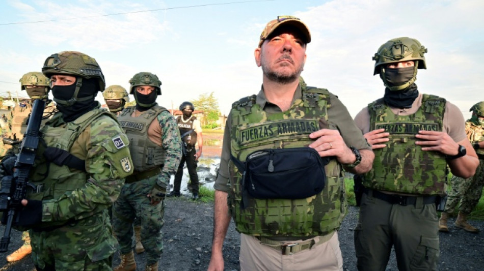 Militares de Ecuador intervienen una zona de miner&iacute;a ilegal en el norte del pa&iacute;s