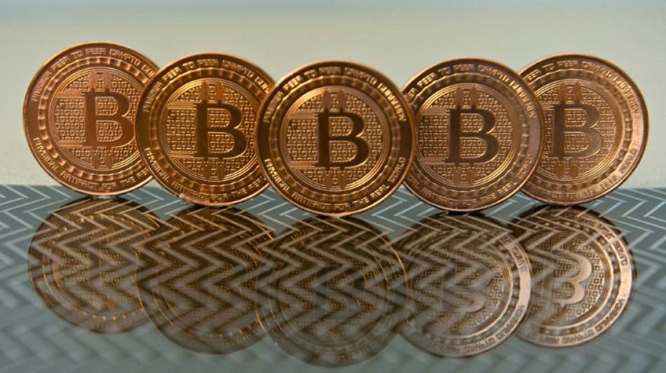 Bitcoin, a criptomoeda que bate recordes cercada de mist&eacute;rio, esc&acirc;ndalos e especula&ccedil;&atilde;o