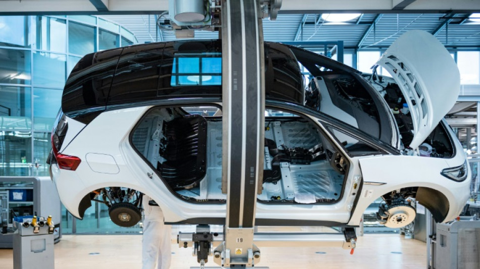 Europas Autohersteller verkaufen im M&auml;rz ein F&uuml;nftel weniger Neuwagen 