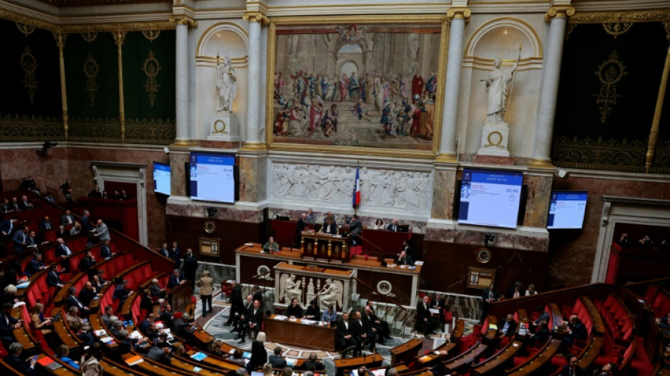 Feuille de route &eacute;nerg&eacute;tique: Bayrou m&eacute;nage le RN en repoussant la publication d'un d&eacute;cret