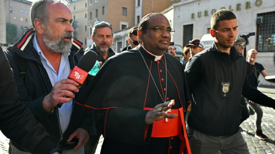 Cónclave para elegir sucesor de Francisco pierde a dos cardenales y votarán 133
