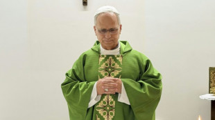 Vatikan zeigt Papst erstmals nach Krebsoperation bei einer Messe