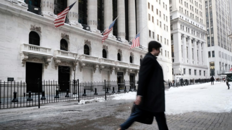 Au terme d'une s&eacute;ance volatile &agrave; Wall Street, le Dow Jones stagne, le Nasdaq baisse
