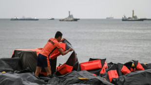 Aux Philippines, les garde-c&ocirc;tes tentent d'&eacute;viter la "catastrophe"