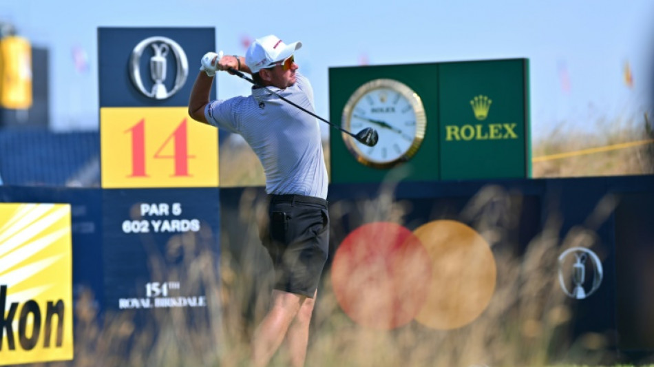Herbert's record front nine snatches British Open lead