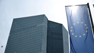 Zona do euro sai da recess&atilde;o e mant&eacute;m infla&ccedil;&atilde;o sob controle