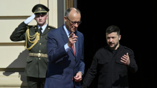 Ukrainischer Präsident Selenskyj für Treffen mit Merz in Berlin gelandet