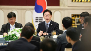 El presidente surcoreano dice que pidi&oacute; ayuda a China para frenar a Pyongyang