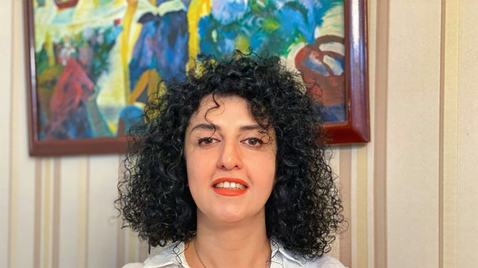 Vencedora do Nobel da Paz &eacute; condenada a um ano de pris&atilde;o no Ir&atilde;