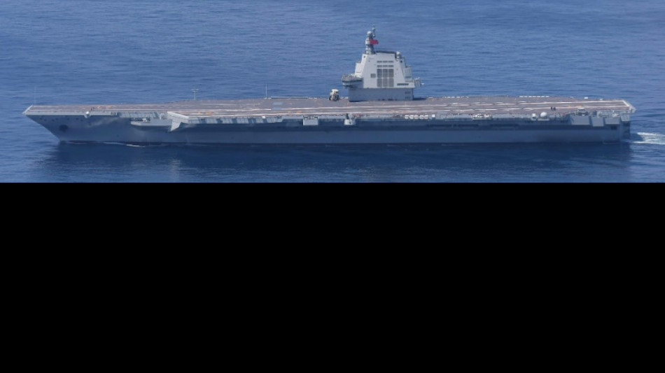 La Chine annonce que son porte-avions dernier cri a transité par le détroit de Taïwan