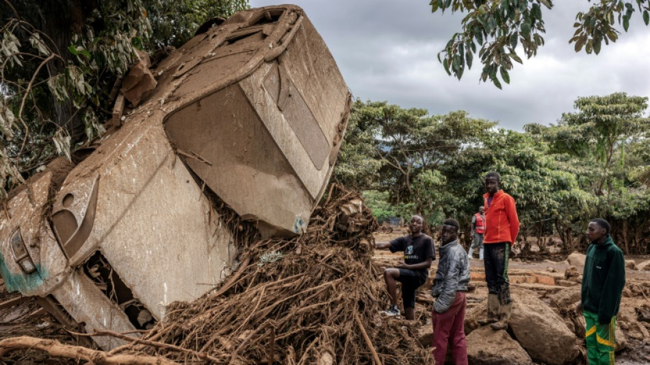 Kenya: des dizaines de touristes bloqu&eacute;s par des inondations dans la r&eacute;serve de Maasai Mara