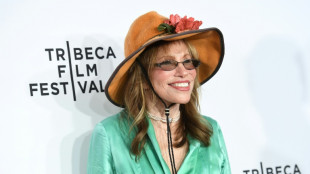Singer Carly Simon diagnosed with Parkinson's: statement