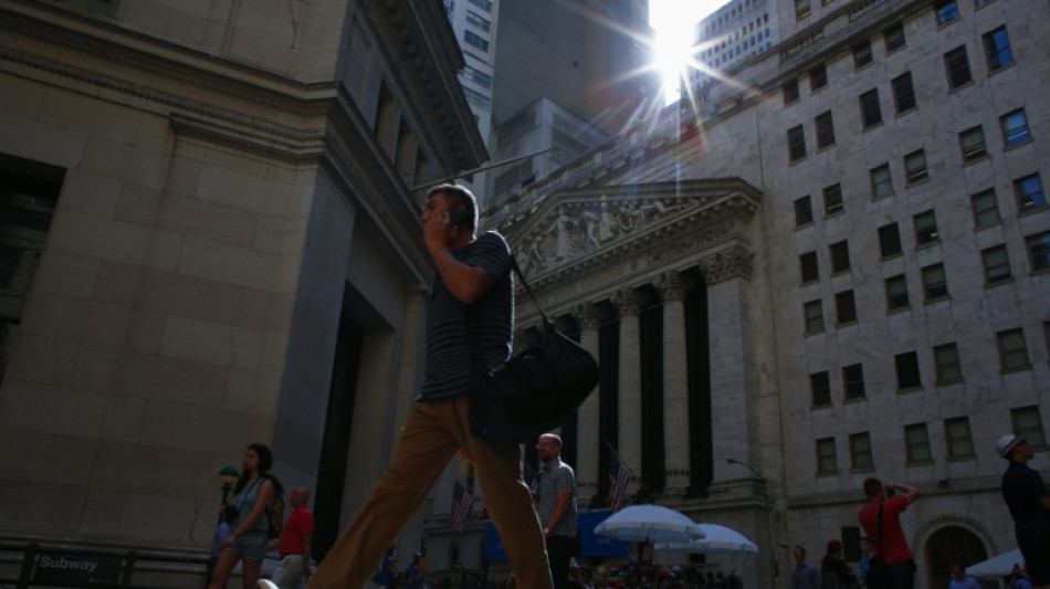 Wall Street en ordre dispers&eacute;, le regard de nouveau braqu&eacute; sur les taux obligataires