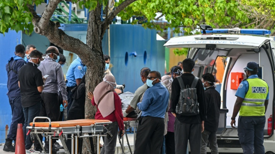 Italian divers in Maldives may have got lost in cave: recovery firm